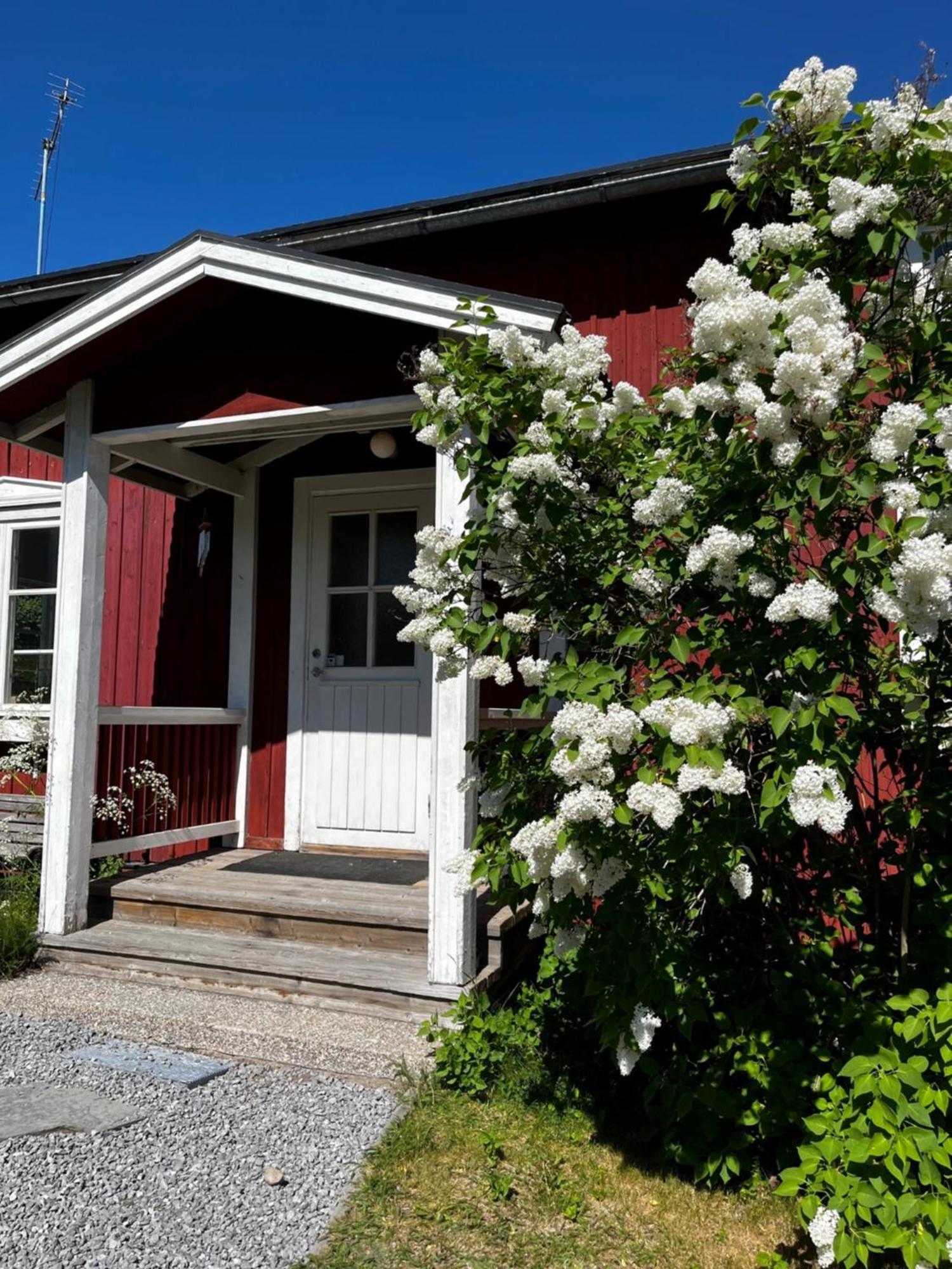 The Guest House. Gammelstaden Экстерьер фото